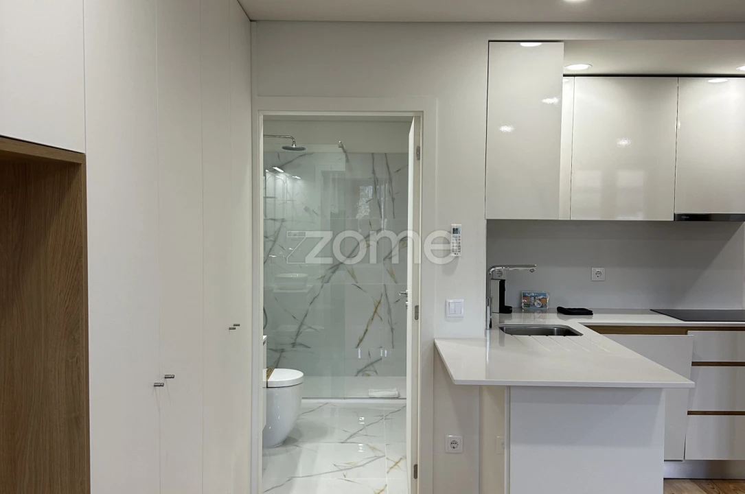 Apartamento T1 para Venda em Cedofeita, Santo Ildefonso, Sé, Miragaia, São Nicolau e Vitória Foto 11