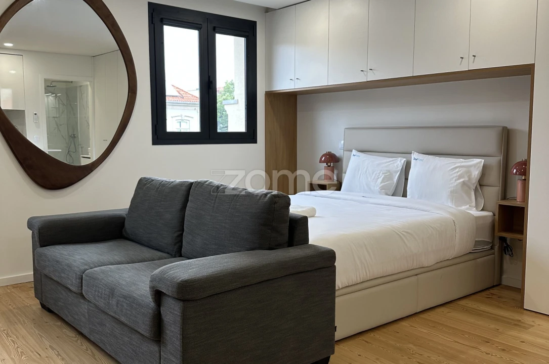 Apartamento T1 para Venda em Cedofeita, Santo Ildefonso, Sé, Miragaia, São Nicolau e Vitória Foto 3