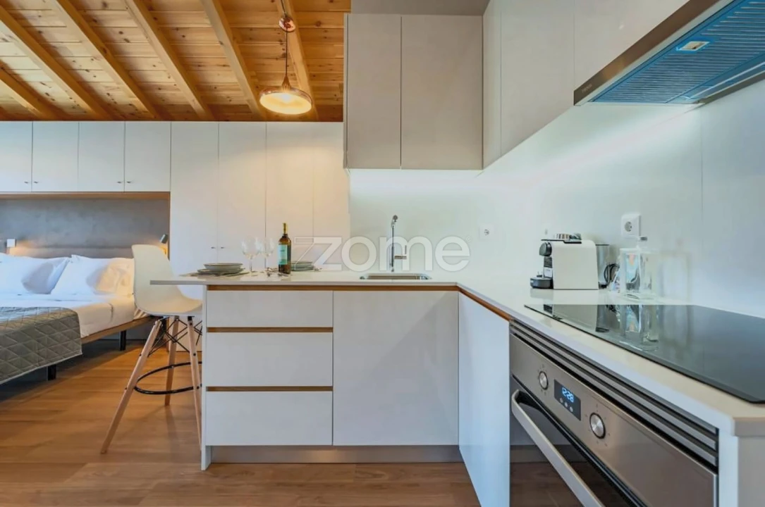 Apartamento T1 para Venda em Cedofeita, Santo Ildefonso, Sé, Miragaia, São Nicolau e Vitória Foto 4