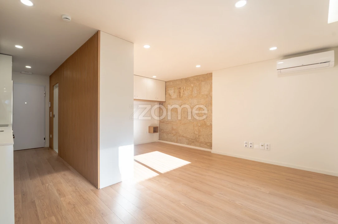 Apartamento T1 para Venda em Cedofeita, Santo Ildefonso, Sé, Miragaia, São Nicolau e Vitória Foto 5