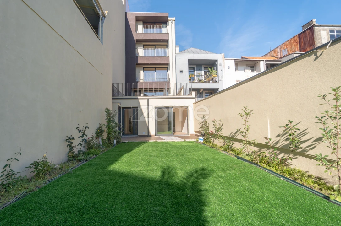 Apartamento T1 para Venda em Cedofeita, Santo Ildefonso, Sé, Miragaia, São Nicolau e Vitória Foto 24
