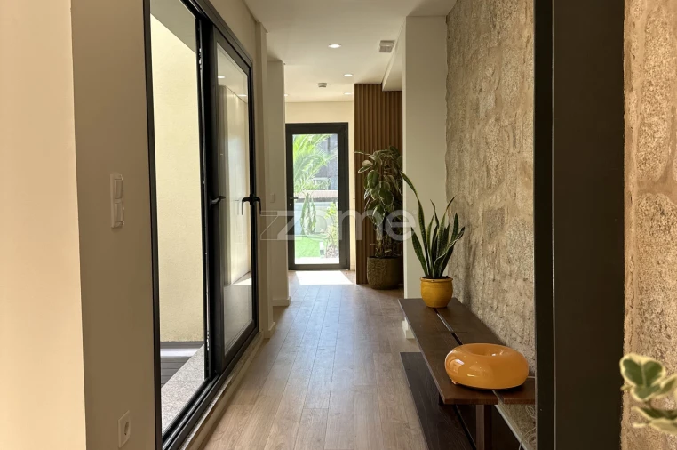 Apartamento T1 para Venda em Cedofeita, Santo Ildefonso, Sé, Miragaia, São Nicolau e Vitória Foto 12