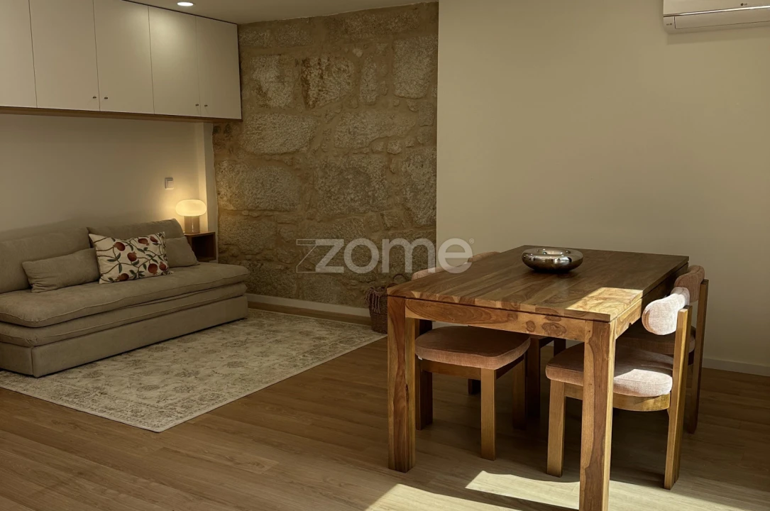 Apartamento T1 para Venda em Cedofeita, Santo Ildefonso, Sé, Miragaia, São Nicolau e Vitória Foto 3