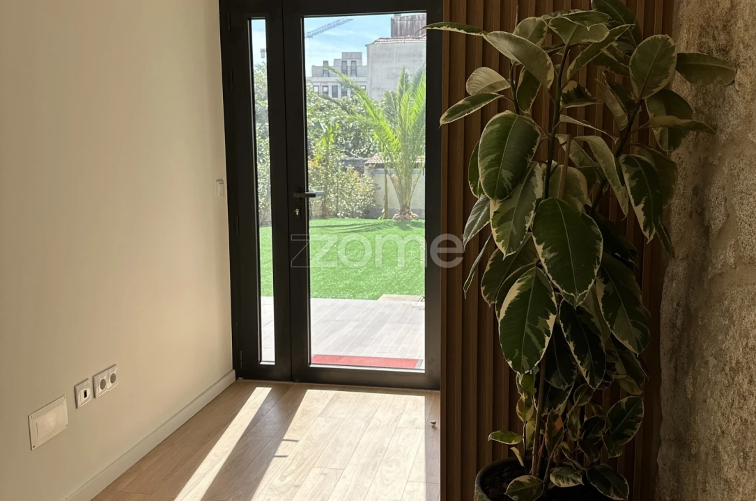 Apartamento T1 para Venda em Cedofeita, Santo Ildefonso, Sé, Miragaia, São Nicolau e Vitória Foto 18
