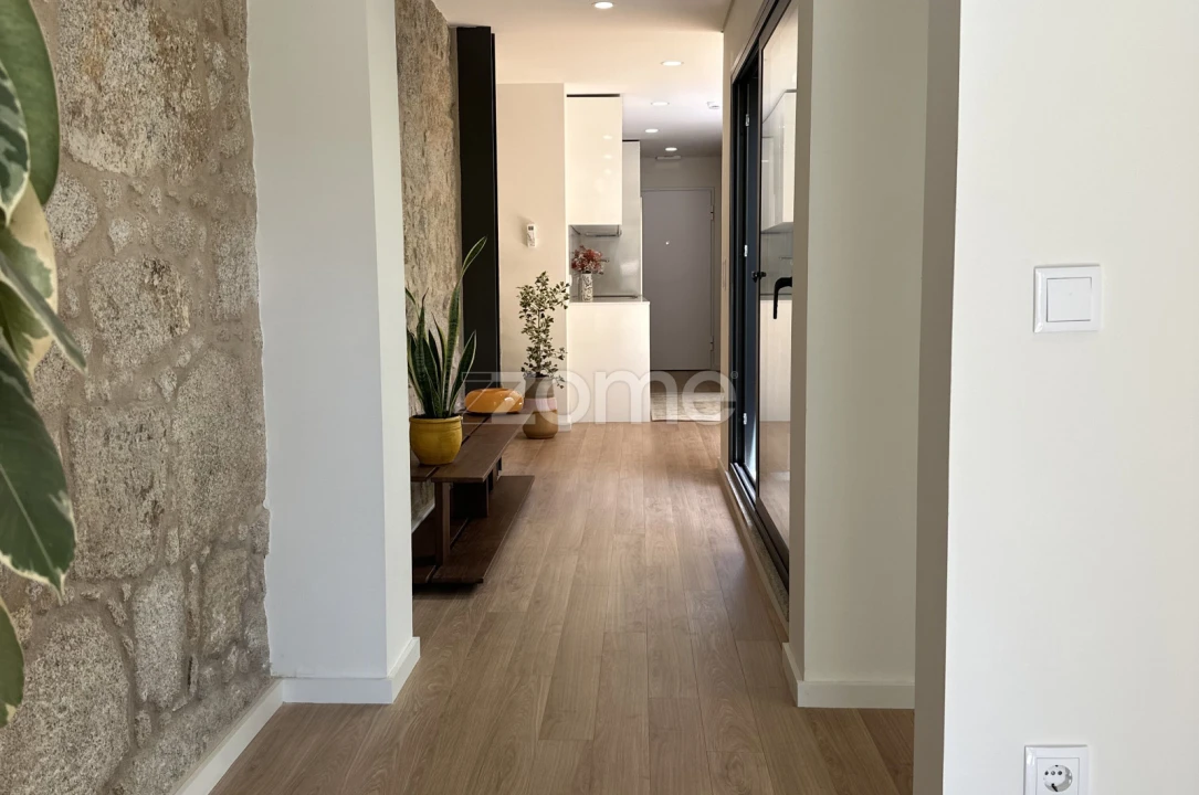 Apartamento T1 para Venda em Cedofeita, Santo Ildefonso, Sé, Miragaia, São Nicolau e Vitória Foto 16