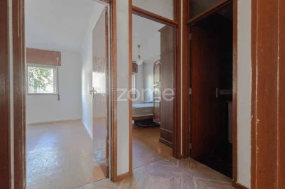 Apartamento T3 para Venda em Lordelo do Ouro e Massarelos
