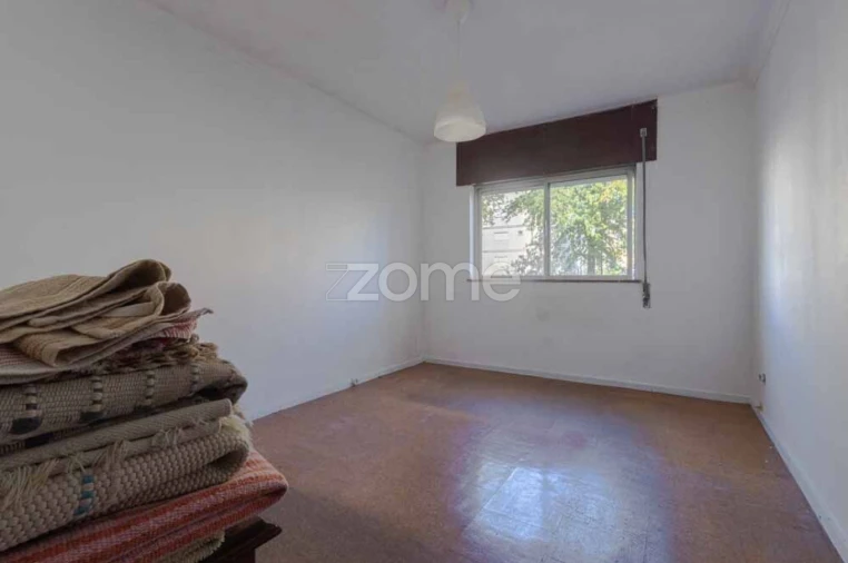 Apartamento T3 para Venda em Lordelo do Ouro e Massarelos Foto 15