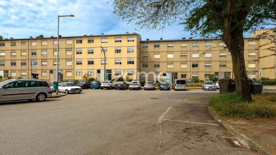 Apartamento T3 para Venda em Lordelo do Ouro e Massarelos