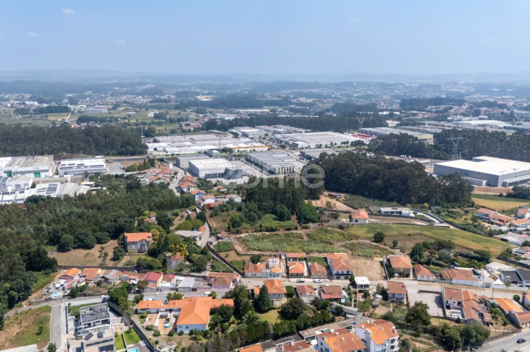 Moradia T2 para Venda em Moreira Foto 15