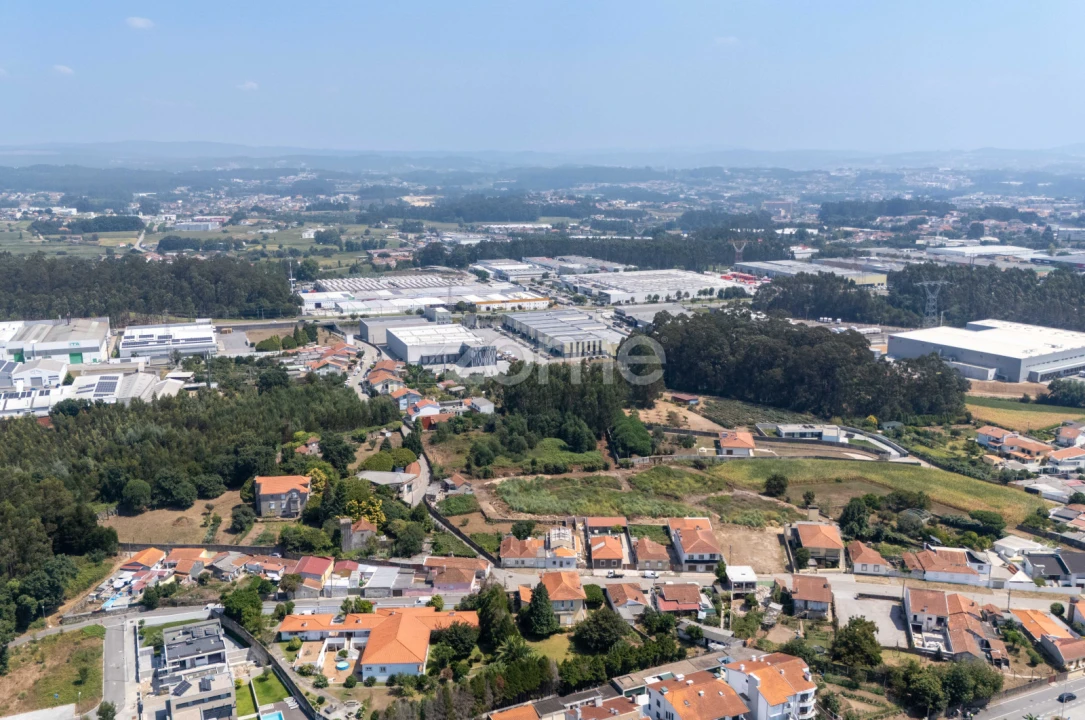 Moradia T2 para Venda em Moreira Foto 15