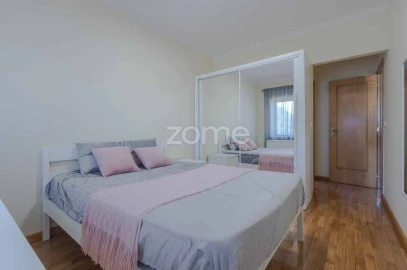 Apartamento T3 para Arrendamento em Malta e Canidelo