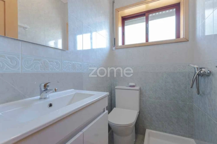 Apartamento T3 para Arrendamento em Malta e Canidelo Foto 14