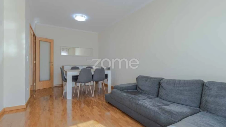 Apartamento T3 para Arrendamento em Malta e Canidelo