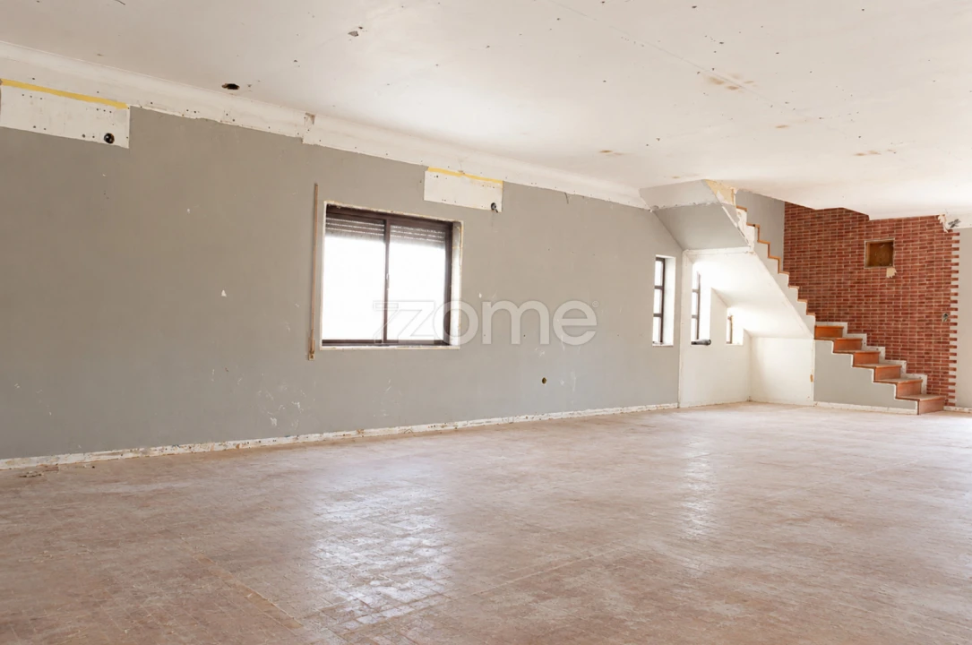 Apartamento T2 para Venda em Fânzeres e São Pedro da Cova Foto 4