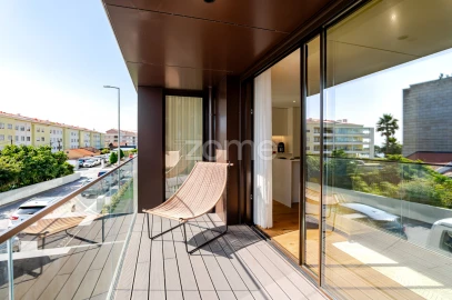Apartamento T4 para Arrendamento em São Felix da Marinha