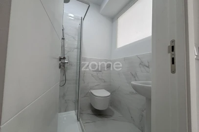 Apartamento T2 para Venda em Cacém e São Marcos