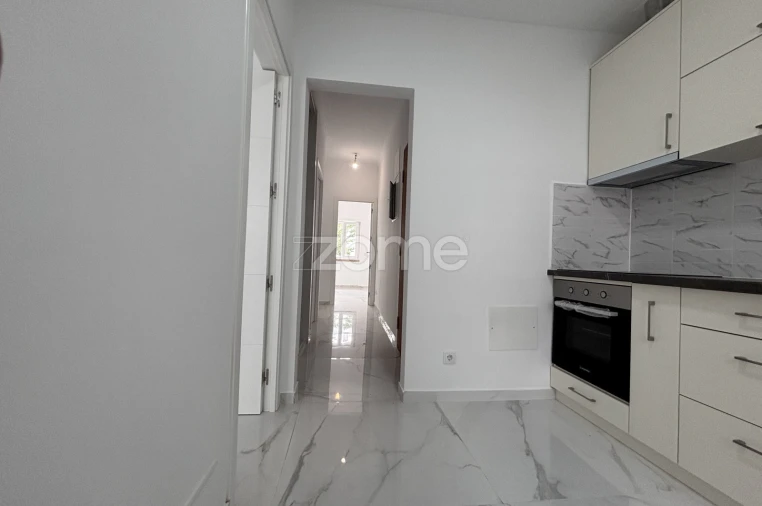 Apartamento T2 para Venda em Cacém e São Marcos Foto 5