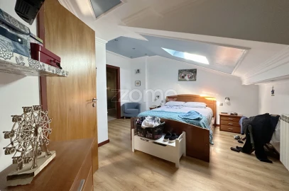 Apartamento T2 para Venda em Algueirão-Mem Martins