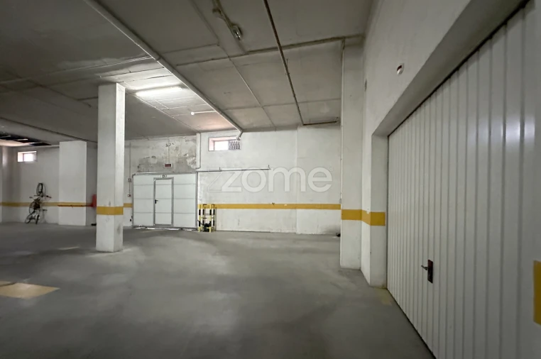 Apartamento T2 para Venda em Algueirão-Mem Martins Foto 33