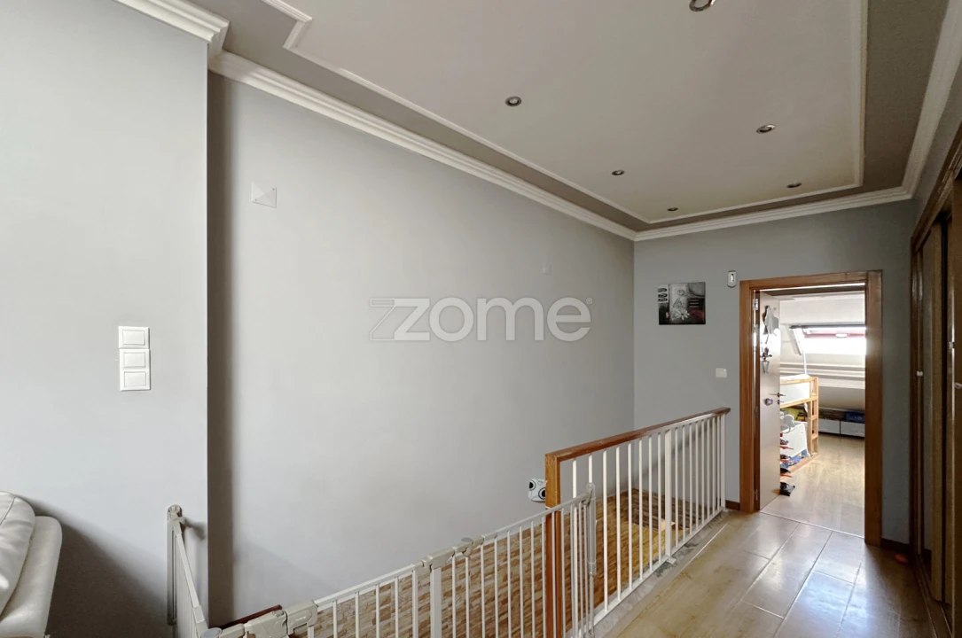 Apartamento T2 para Venda em Algueirão-Mem Martins Foto 30