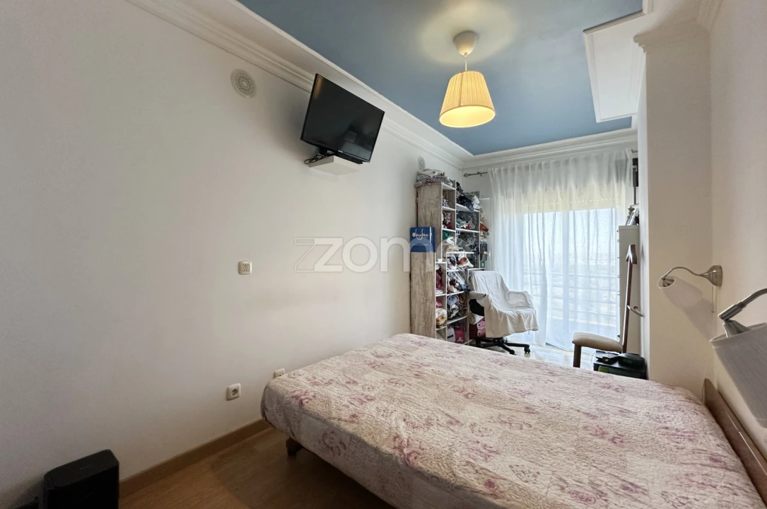 Apartamento T2 para Venda em Algueirão-Mem Martins Foto 19