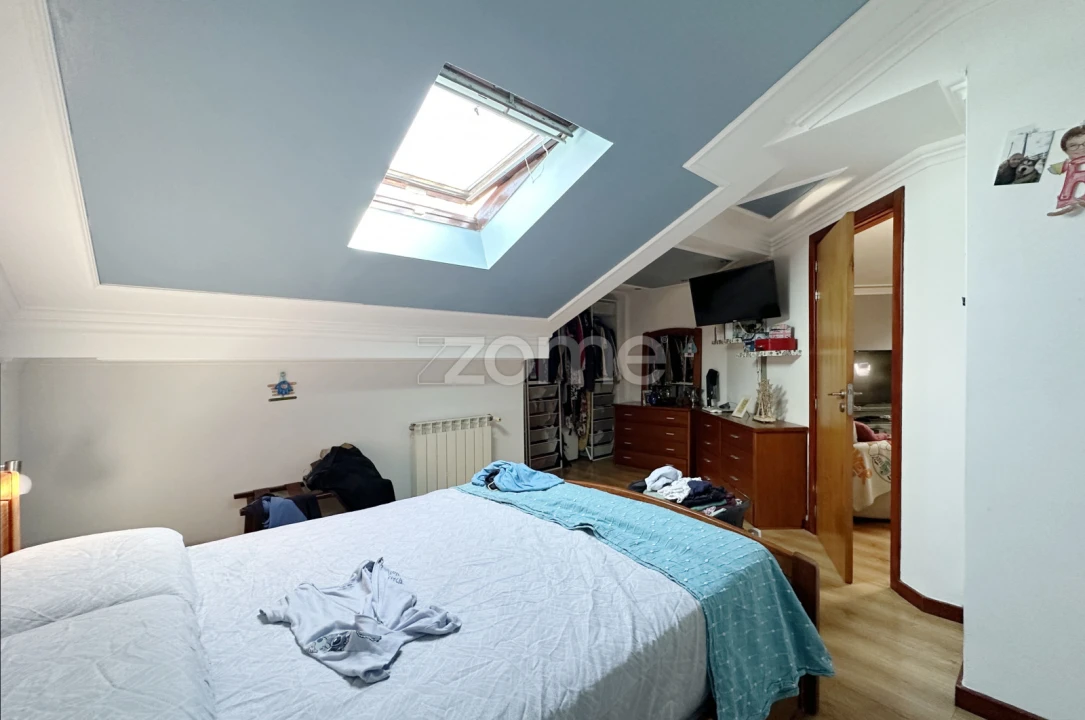 Apartamento T2 para Venda em Algueirão-Mem Martins Foto 14
