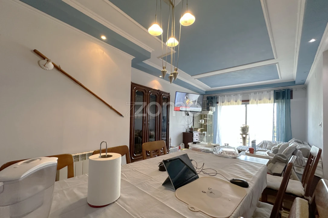 Apartamento T2 para Venda em Algueirão-Mem Martins Foto 11