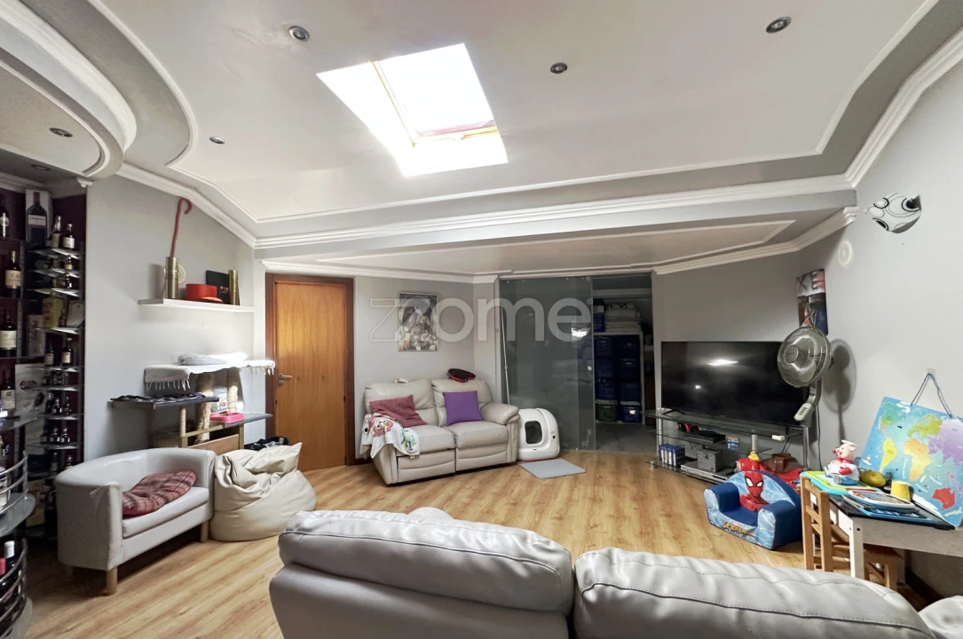 Apartamento T2 para Venda em Algueirão-Mem Martins Foto 4