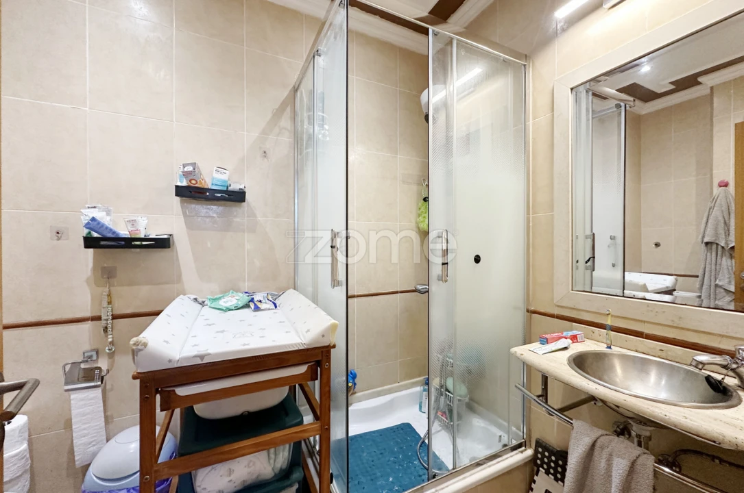 Apartamento T2 para Venda em Algueirão-Mem Martins Foto 20