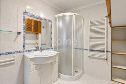 Apartamento T3 para Arrendamento em Moscavide e Portela
