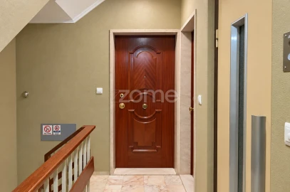 Apartamento T3 para Arrendamento em Moscavide e Portela