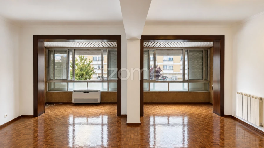 Apartamento T3 para Arrendamento em Moscavide e Portela