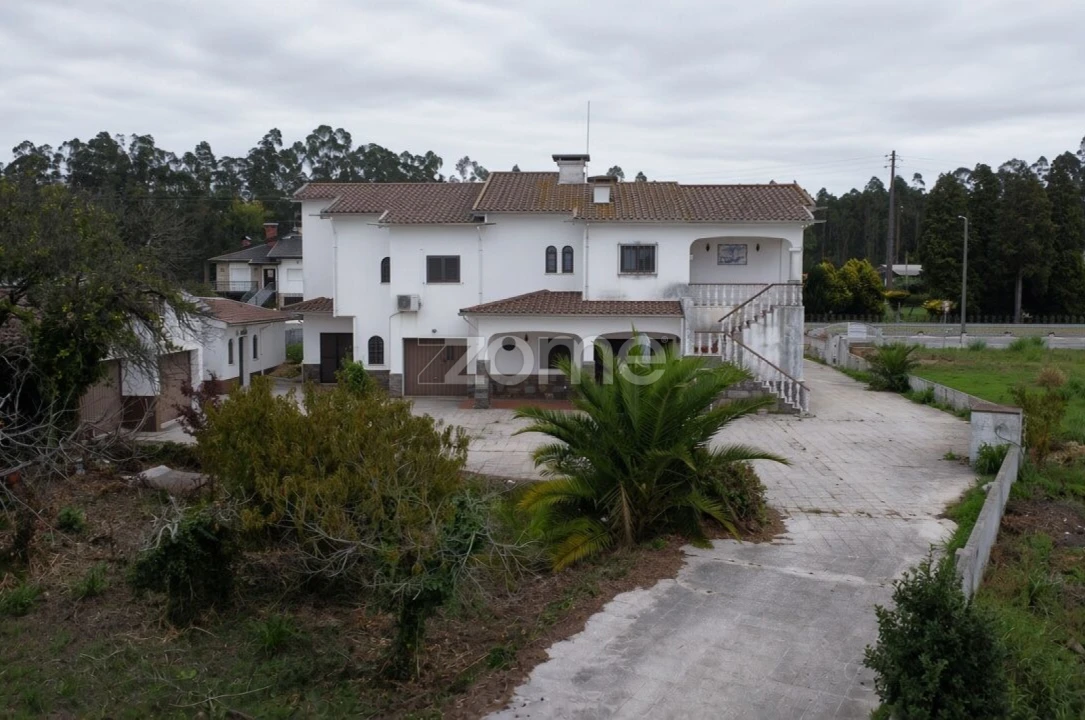 Moradia T3 para Venda em Avanca Foto 6