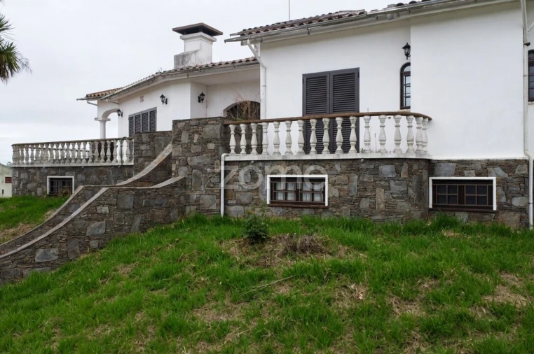 Moradia T3 para Venda em Avanca Foto 4