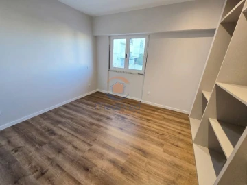 Apartamento T3 para Venda em Odivelas