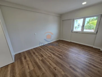 Apartamento T3 para Venda em Odivelas