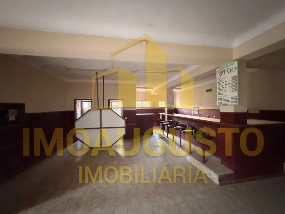 Moradia T5 para Venda em São Pedro e Santa Maria e Vila Boa do Mondego Foto 14