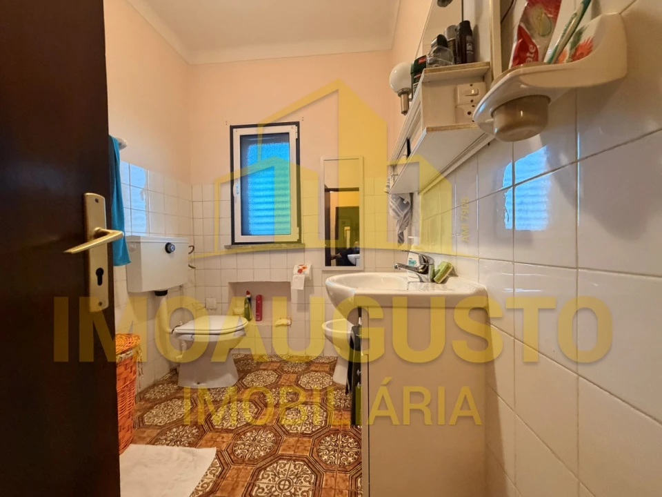 Moradia T5 para Venda em São Pedro e Santa Maria e Vila Boa do Mondego Foto 25