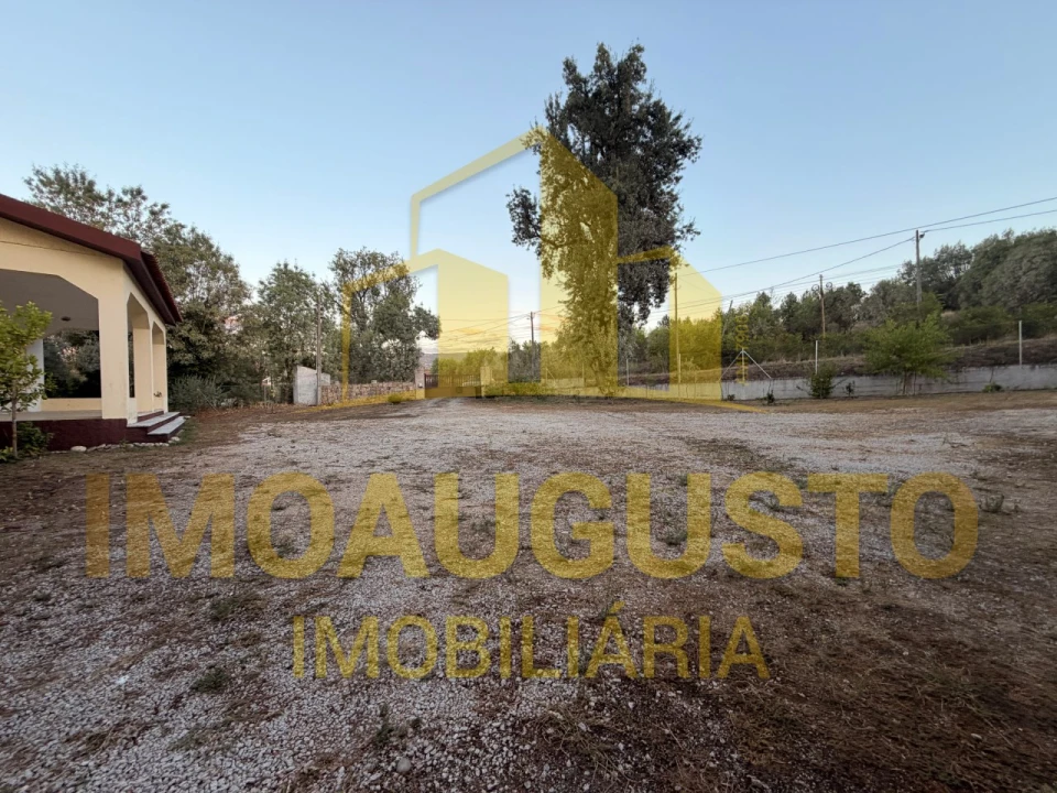 Moradia T5 para Venda em São Pedro e Santa Maria e Vila Boa do Mondego Foto 38