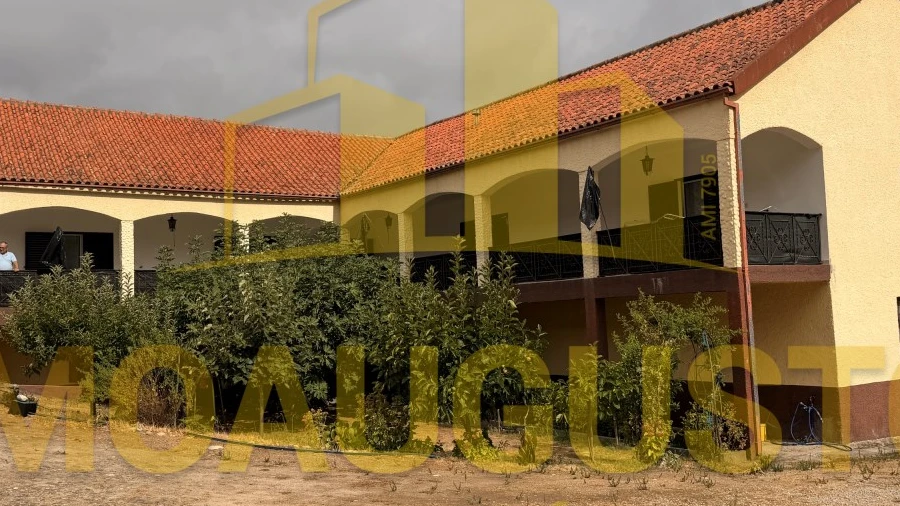 Moradia T5 para Venda em São Pedro e Santa Maria e Vila Boa do Mondego