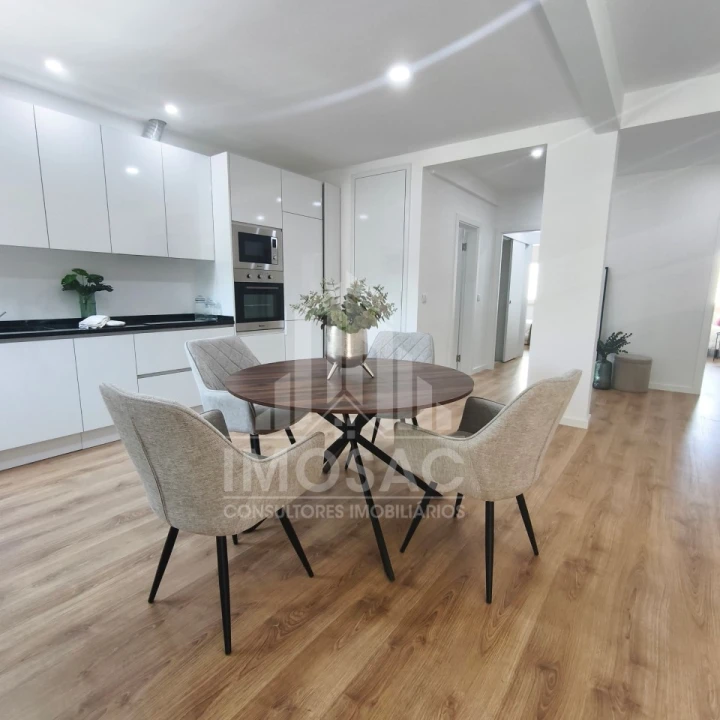 Apartamento T3 para Venda em Benfica Foto 13