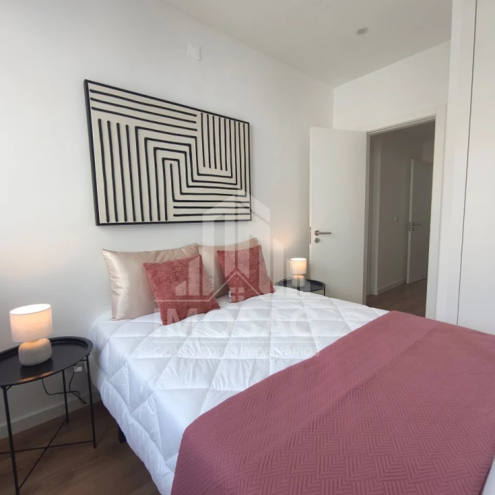 Apartamento T3 para Venda em Benfica Foto 4