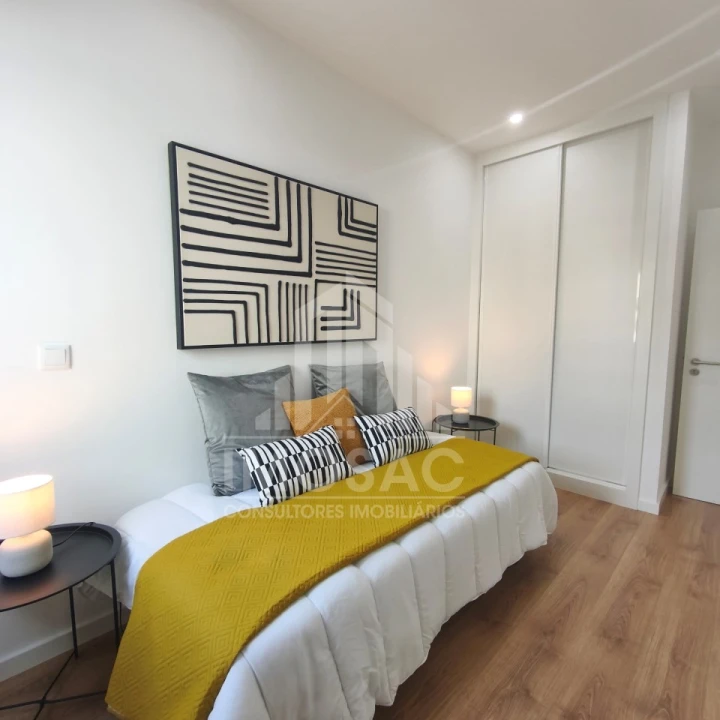 Apartamento T3 para Venda em Benfica Foto 17