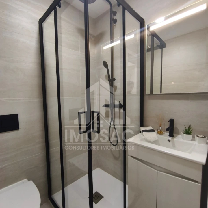 Apartamento T3 para Venda em Benfica Foto 20