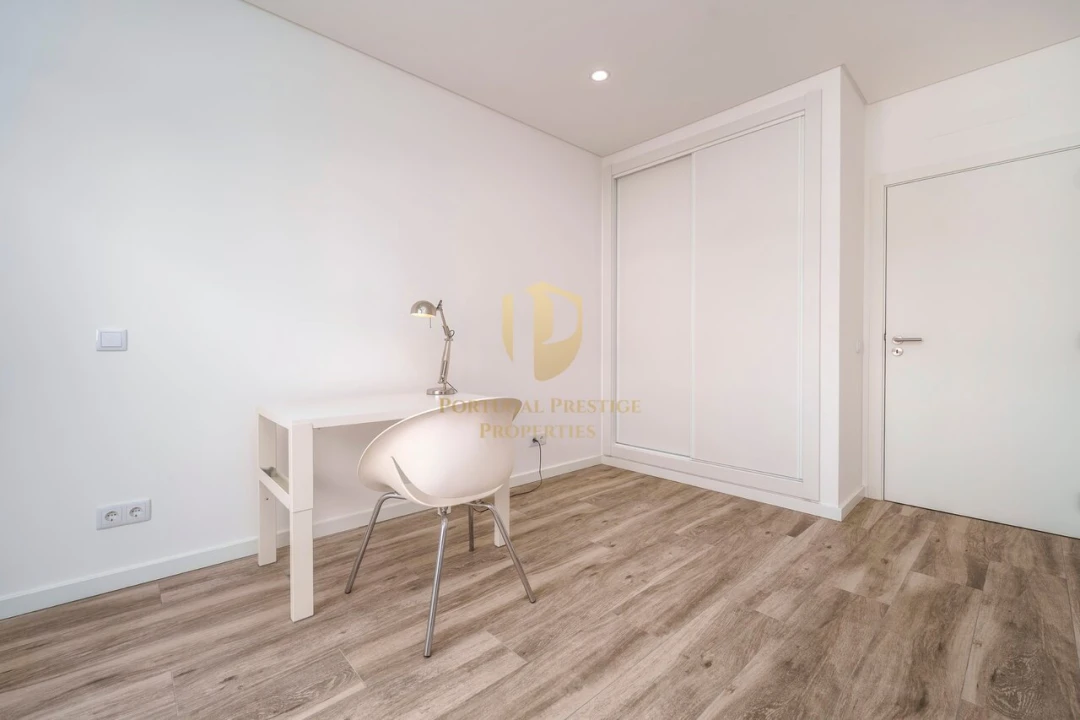 Apartamento T3 para Venda em São Brás de Alportel Foto 16