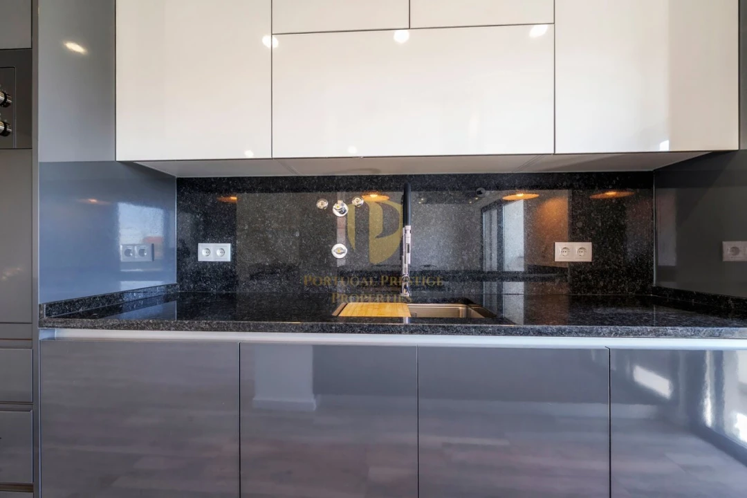Apartamento T3 para Venda em São Brás de Alportel Foto 5