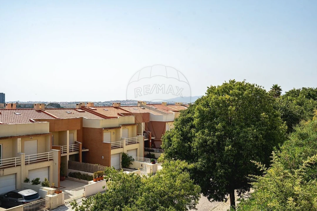 Apartamento T2 para Venda em Oeiras e São Julião da Barra, Paço de Arcos e Caxias Foto 31