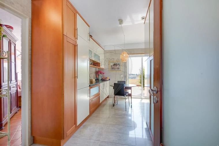 Apartamento T2 para Venda em Oeiras e São Julião da Barra, Paço de Arcos e Caxias Foto 12