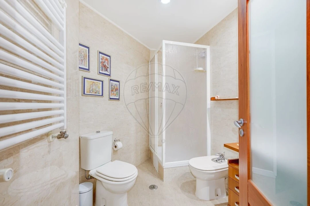 Apartamento T2 para Venda em Oeiras e São Julião da Barra, Paço de Arcos e Caxias Foto 24