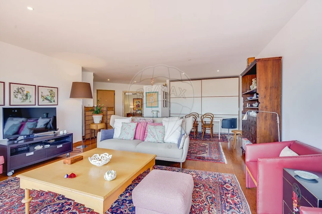 Apartamento T2 para Venda em Oeiras e São Julião da Barra, Paço de Arcos e Caxias Foto 10